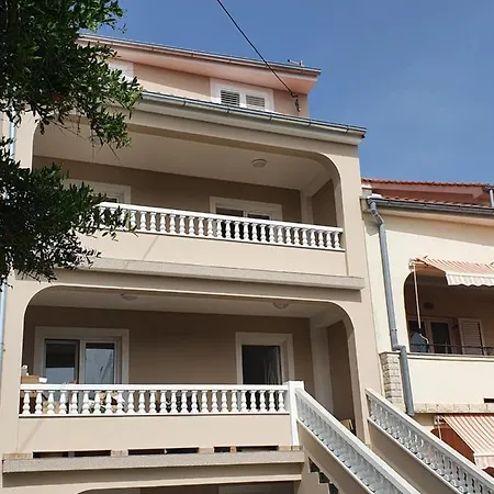 Apartment Maris